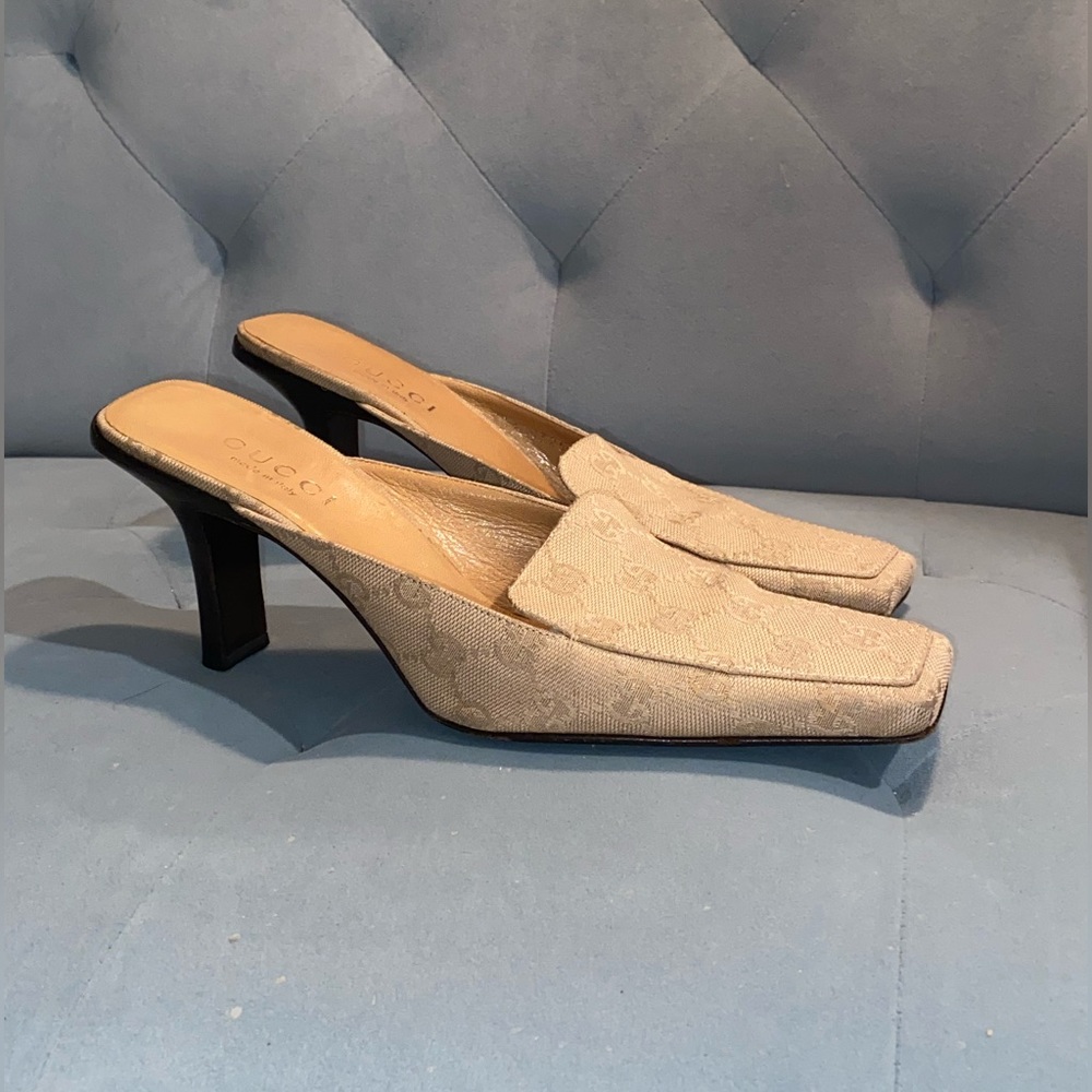 Vintage Gucci Monogram kitten-heel mules size 7 1/2